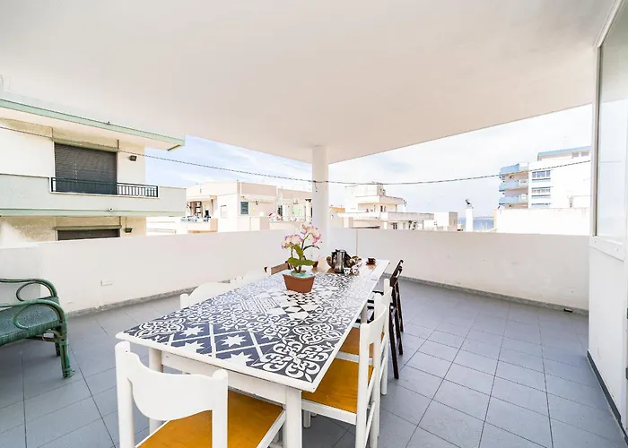 Venezia Rooftop - Center - Big Balcony - By Click Salento Апартаменти