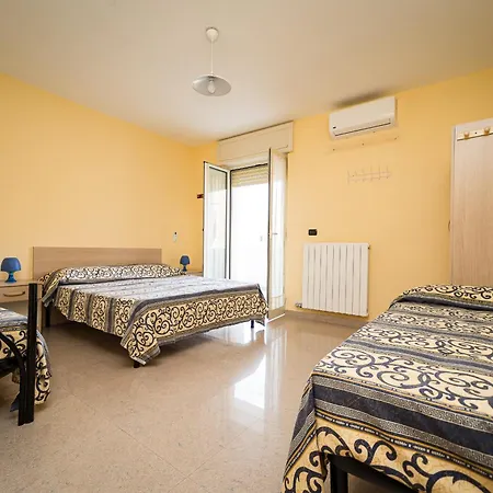 Apartment Venezia Rooftop - Center - Big Balcony - By Click Salento *