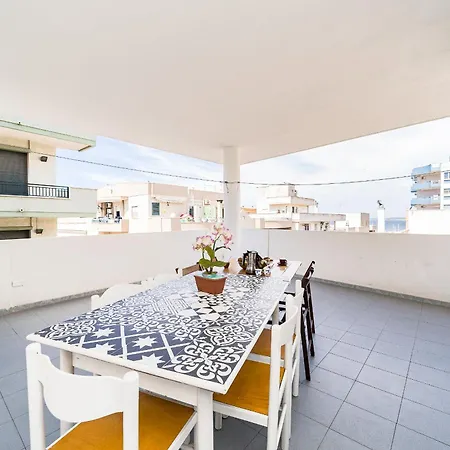Venezia Rooftop - Center - Big Balcony - By Click Salento アパート