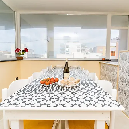Venezia Rooftop - Center - Big Balcony - By Click Salento 公寓 加利波利