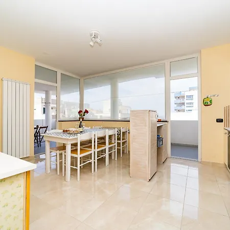Apartment Venezia Rooftop - Center - Big Balcony Gallipoli