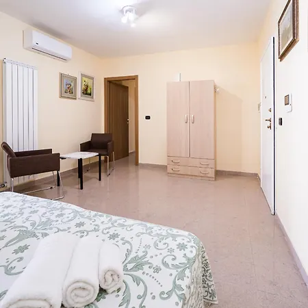 Apartment Venezia Rooftop - Center - Big Balcony *